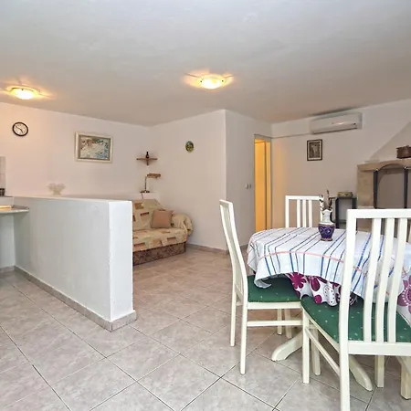 Apartment Aleksandra Hvar Town