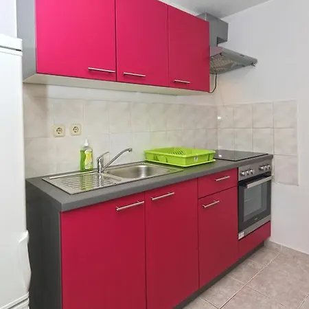 Appartement Aleksandra *